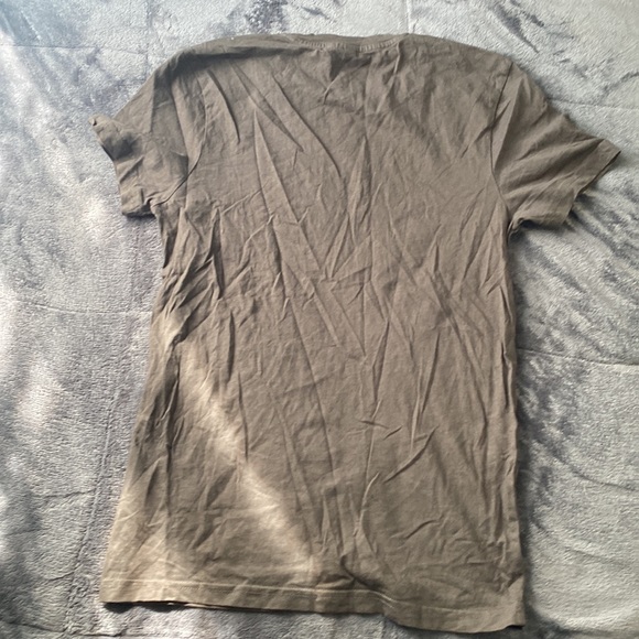 H&M basics t shirt - Picture 3 of 3